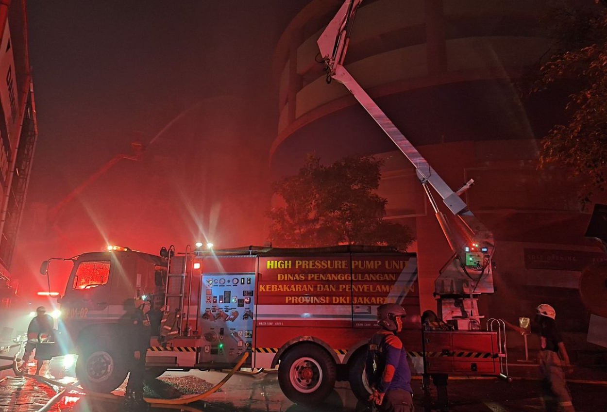 Update Terbaru Kebakaran Hebat di Glodok Plaza, 9 Orang Tewas dan 13 Masih Hilang