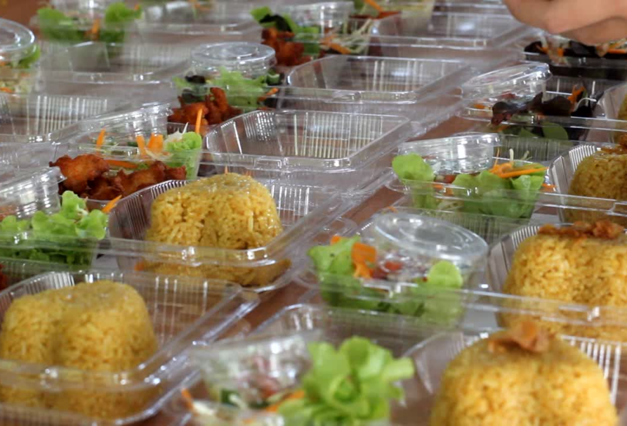 Viral! Orang Tua Murid Diwajibkan Bayar untuk Kotak Makan Bergizi yang Seharusnya Gratis