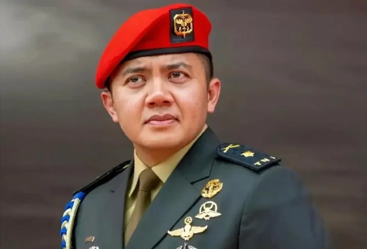 Warga Asal Lampung Curhat Anaknya Ditolong Mayor Teddy saat Kejang kejang di Rest Area