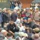 Aksi Indonesia Gelap Di Kantor Dprd Jatim Ricuh, Anak Risma Pdip Terkena Siraman Air