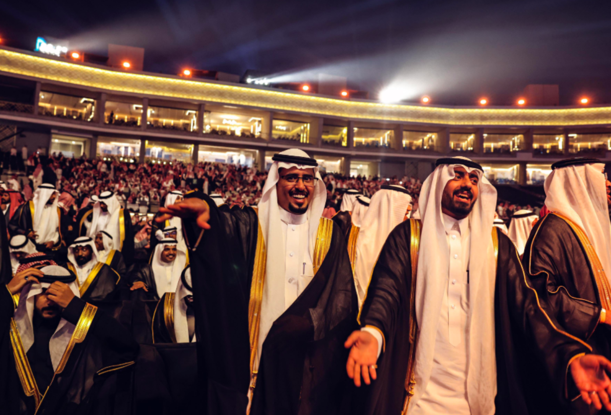 Arab Saudi Menyelenggarakan Nikah Massal, Diikuti 300 Pengantin Dan Dapat Hadiah Rumah Hingga Mobil