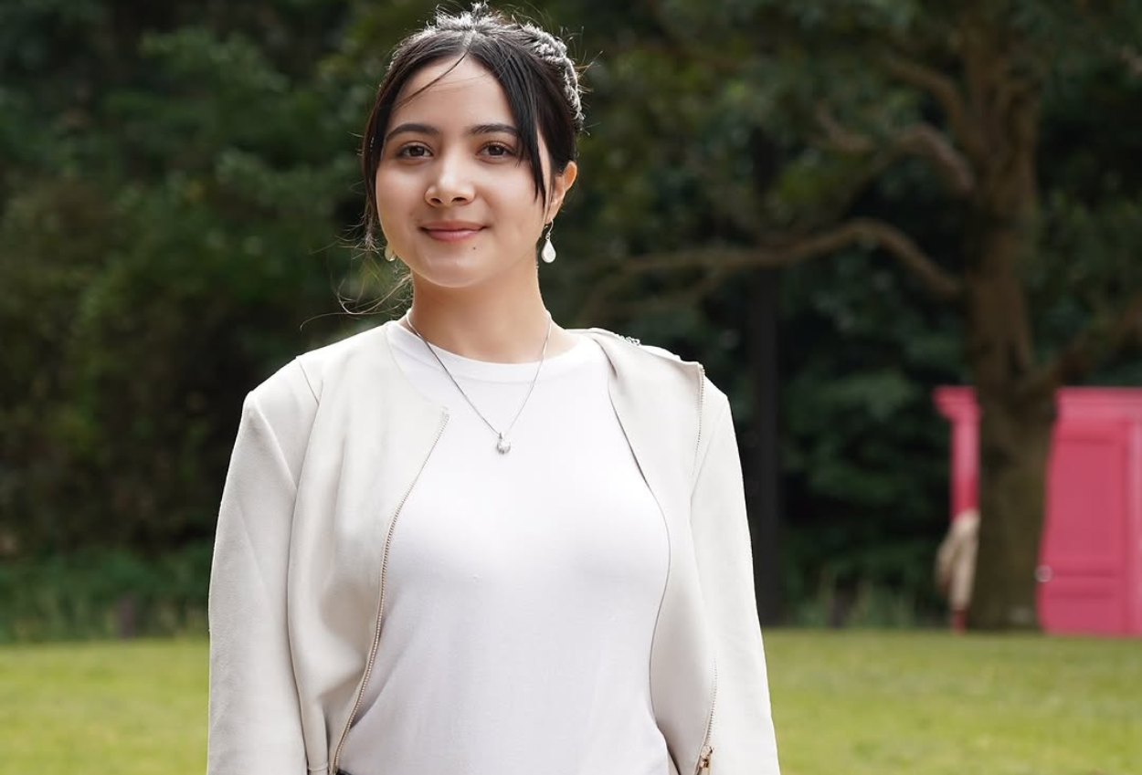 Bulan Sutena Bantah Video Syur Viral yang Diduga Mirip Dirinya