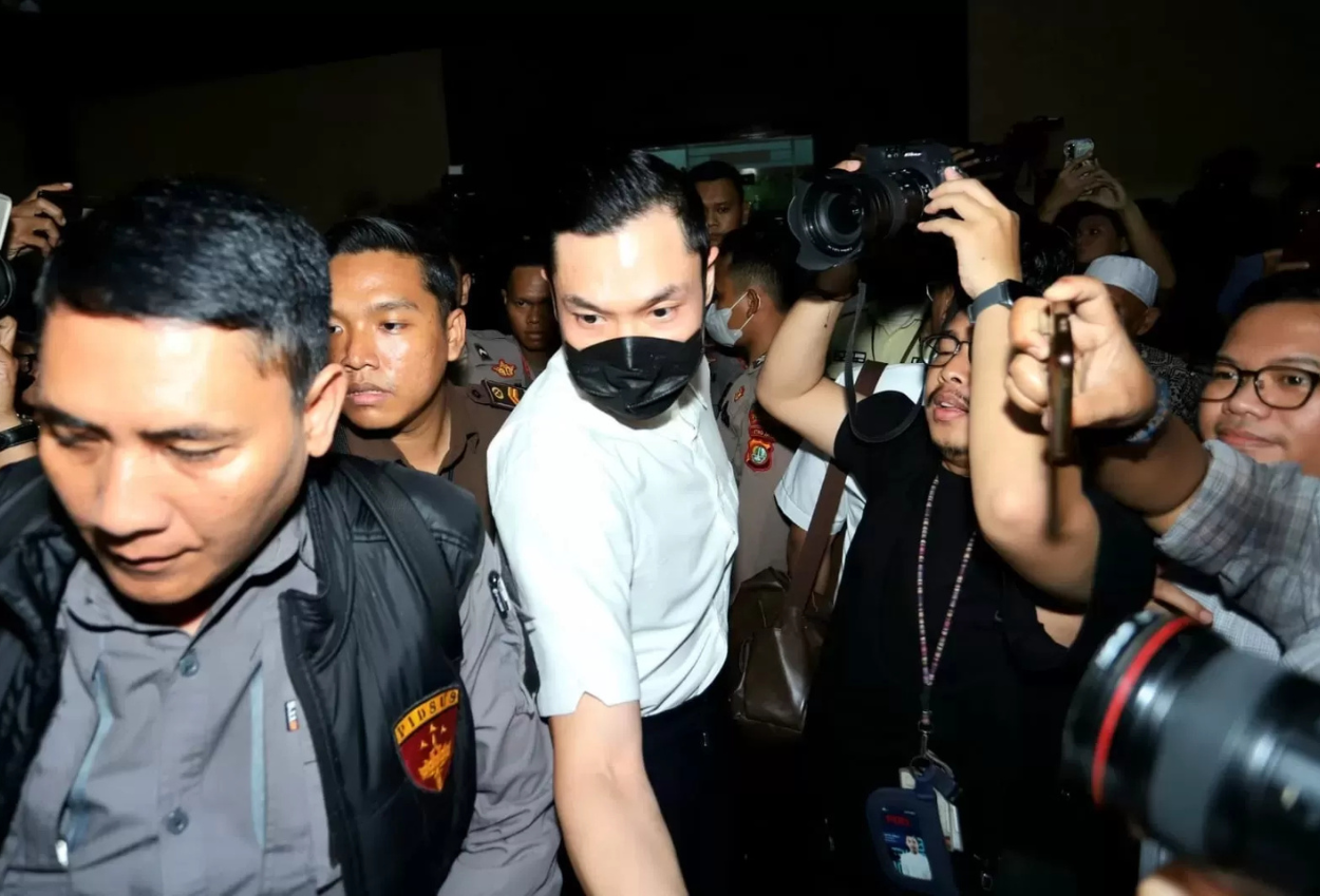 Harvey Moeis Divonis 20 Tahun Penjara Dan Harus Bayar Rp420 Miliar Sebagai Uang Pengganti