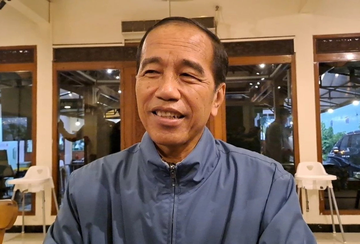 Jokowi Tanya Kabar Megawati Saat Bertemu Puan Maharani Di Acara Peresmian Danantara
