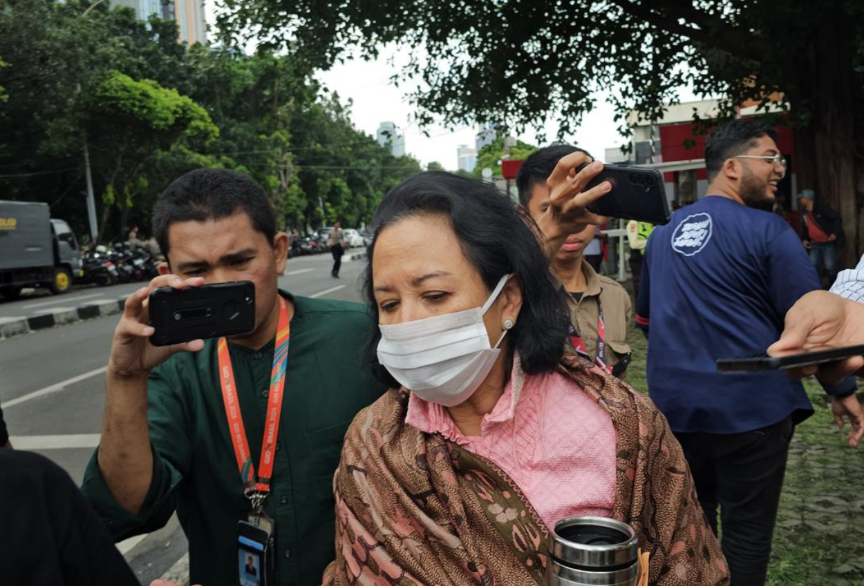 Kpk Periksa Eks Menteri Bumn Rini Soemarno Terkait Kasus Jual Beli Gas Pgn