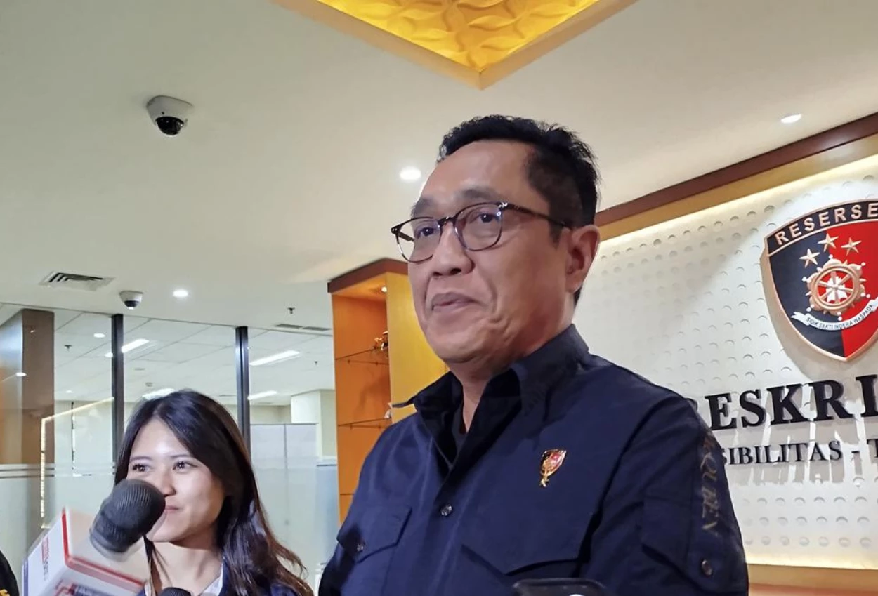Kades Kohod Arsin Jadi Tersangka Kasus Pemalsuan Hgb Dan Shm Pagar Laut Tangerang