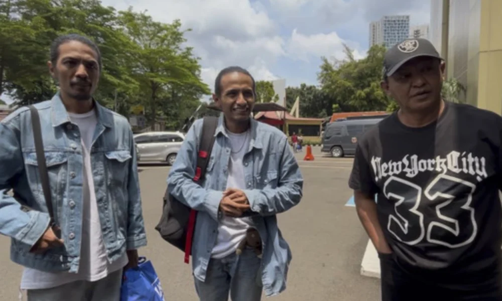 Nikita Mirzani Jadi Tersangka Kasus Pemerasan, Keluarga Vadel Badjideh Orang Lain Bilang Karma