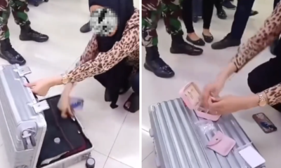 Penumpang Pesawat Ngamuk Usai Emasnya Hilang, Kunci Koper Lepas