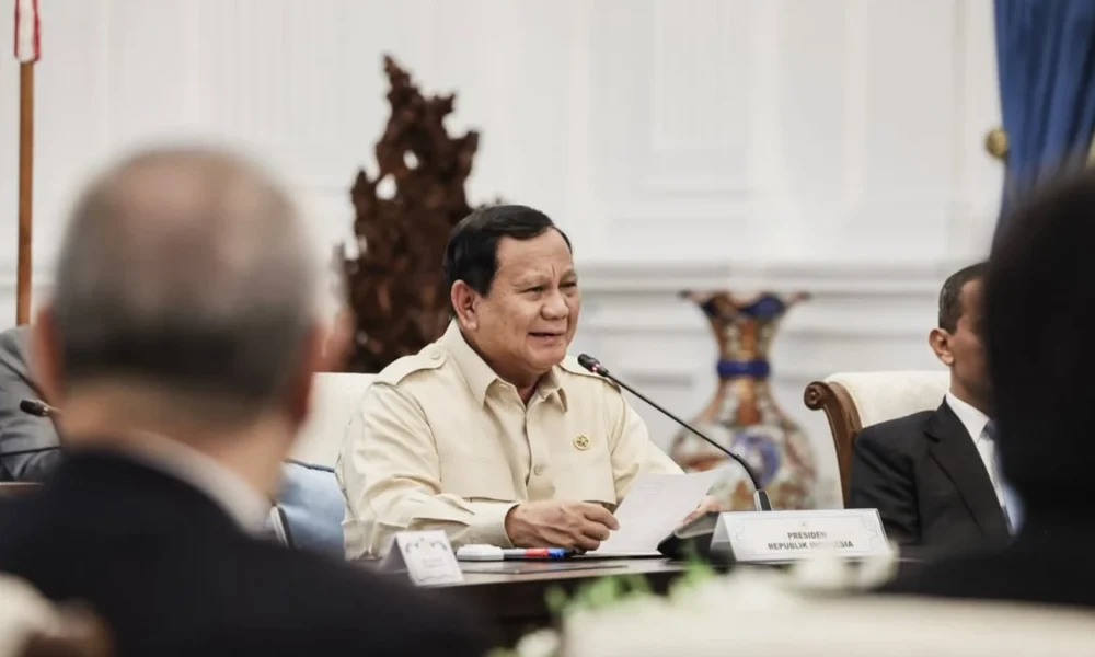 Prabowo minta harga sembako diturunkan selama ramadan 2025