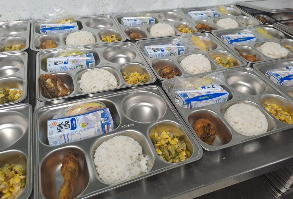 Program Makan Bergizi Gratis Untuk Warga Papua Dimulai Pada 17 Februari 2025