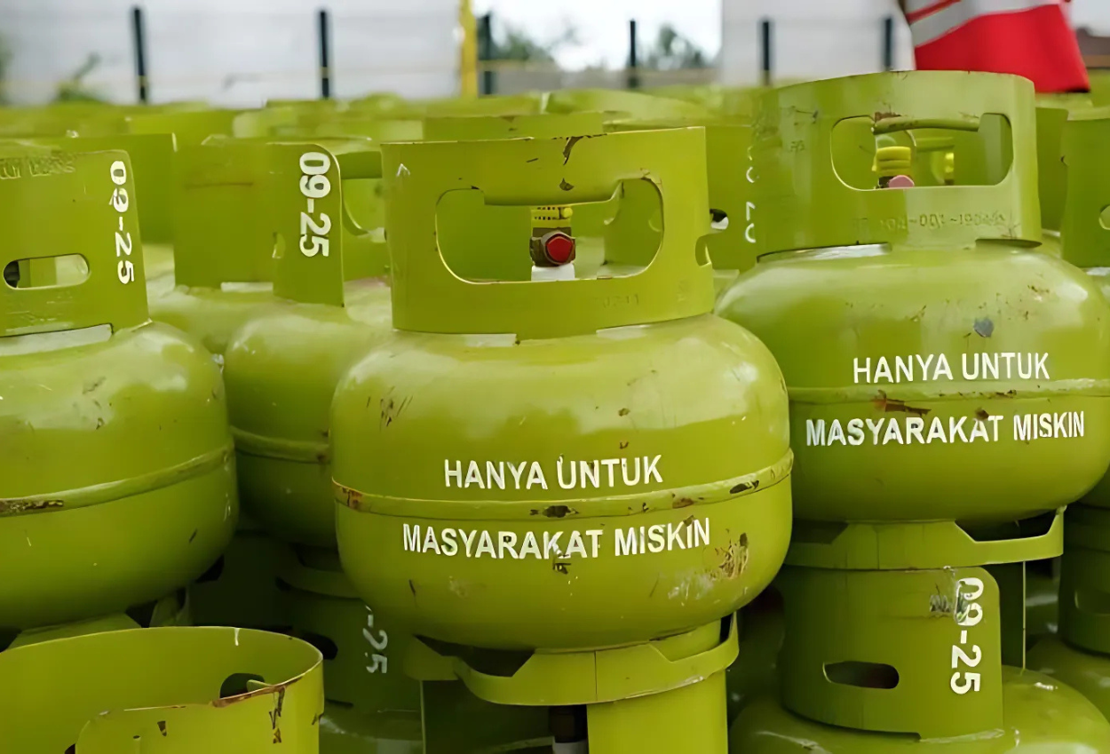 Puluhan Ibu di Tangerang Protes gegara Gas Langka Tolong Jangan Persulit Rakyat Kecil!