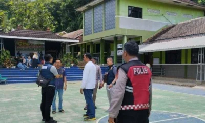 Siswa Smk Di Bandung Barat Tewas Usai Diduga Adegan Bunuh Diri Saat Pentas Seni