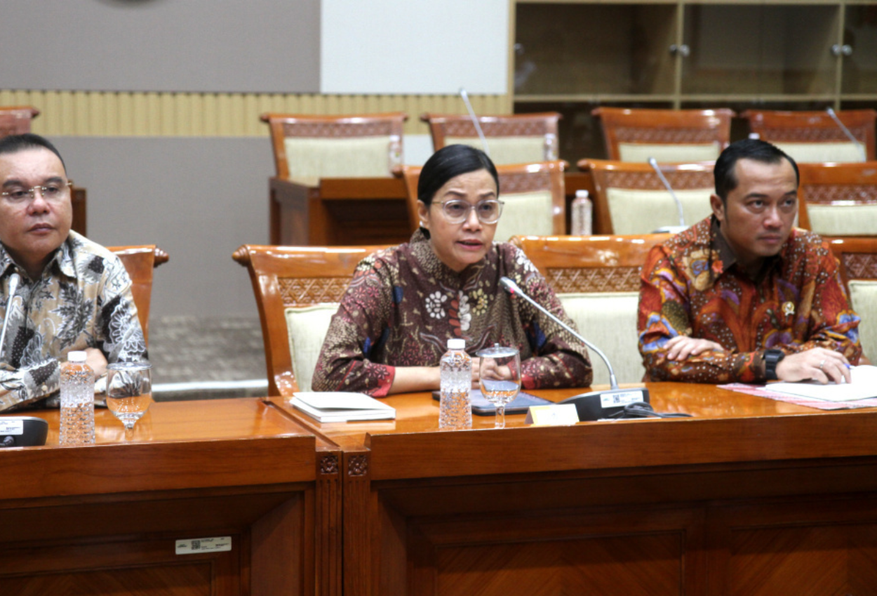 Sri Mulyani Tegaskan Tidak Ada Pemutusan Hubungan Kerja Untuk Tenaga Honorer Di Kementerian