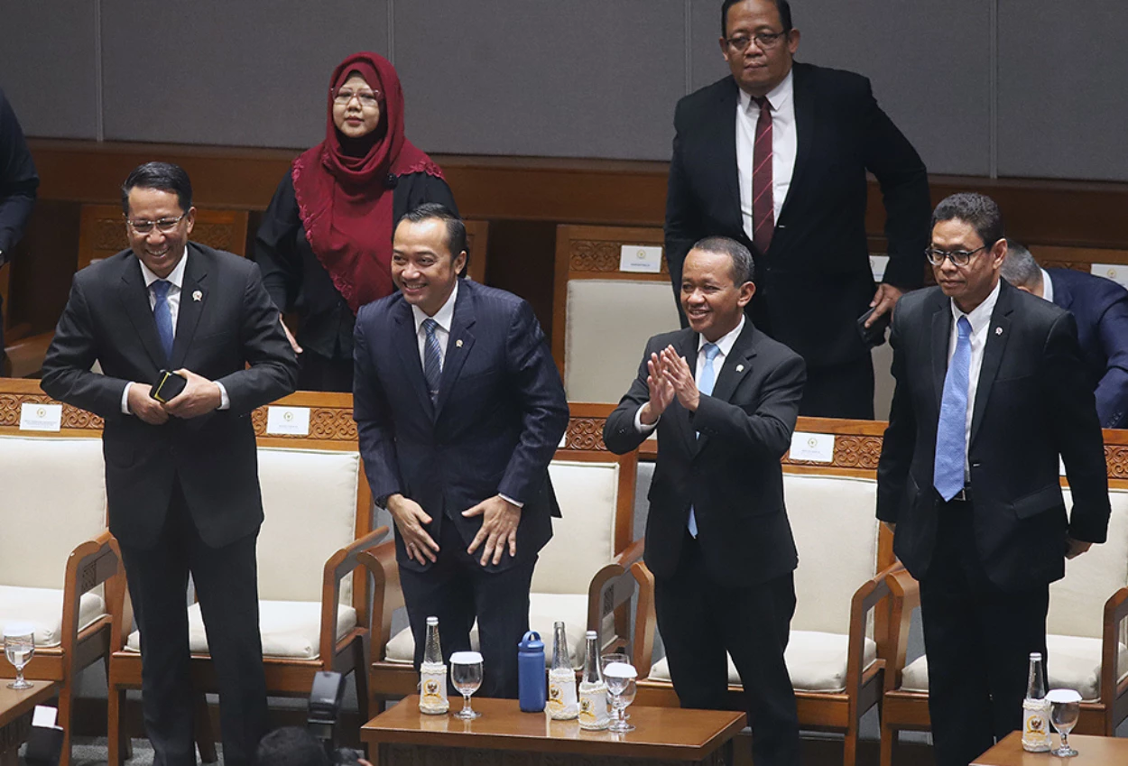 Umkm Daerah Menjadi Penerima Utama Iup Tambang Dalam Ruu Minerba
