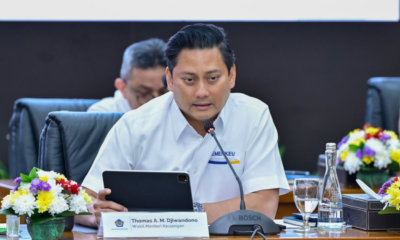 Wamenkeu Thomas Djiwandono Resmi Dilantik sebagai Anggota Dewan Komisioner OJK