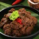 20 makanan khas lebaran dari berbagai daerah di indonesia, mana favortimu