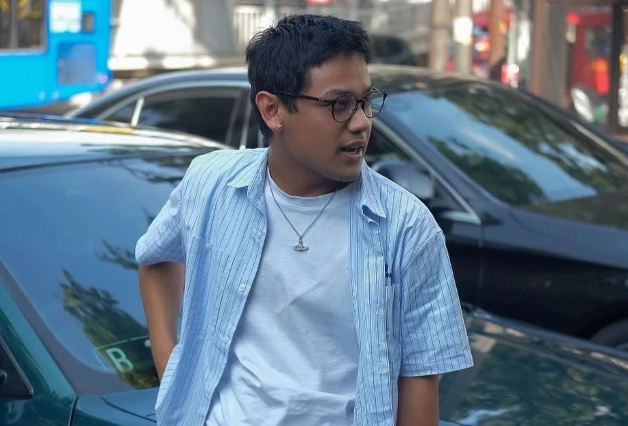 Anak selebriti terkenal di indonesia ini memilih hidup mandiri, profesi sopirnya bikin kaget!