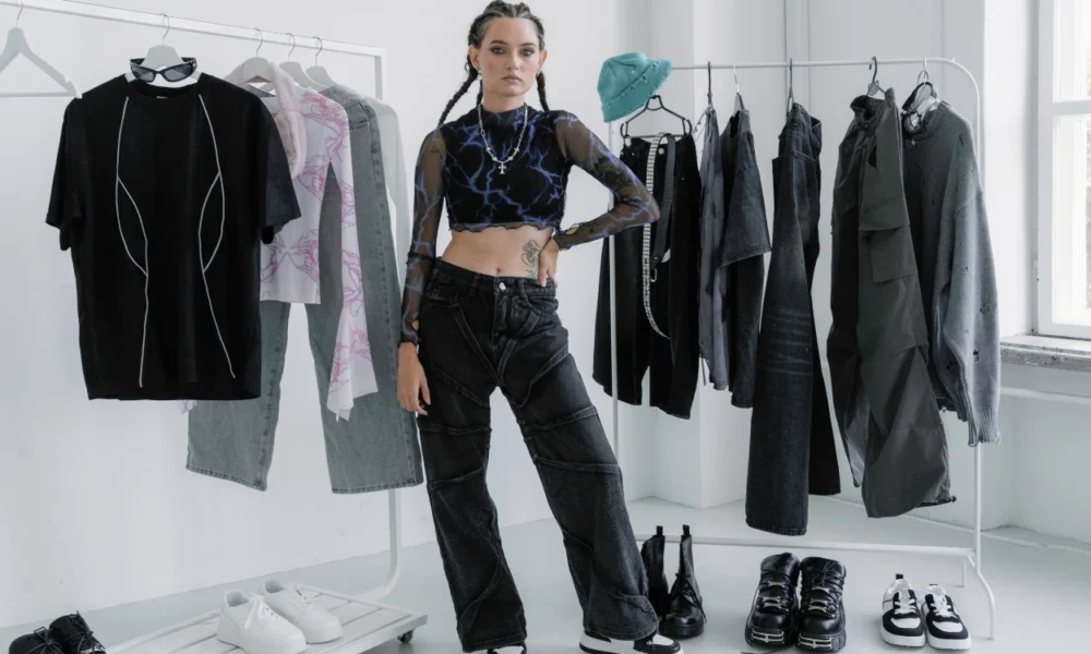 Apa Itu Streetwear Sejarah, Karakteristik, Dan Tips Gaya Populer