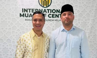 Ayah calon pemain timnas miliano jonathans mualaf di jakarta