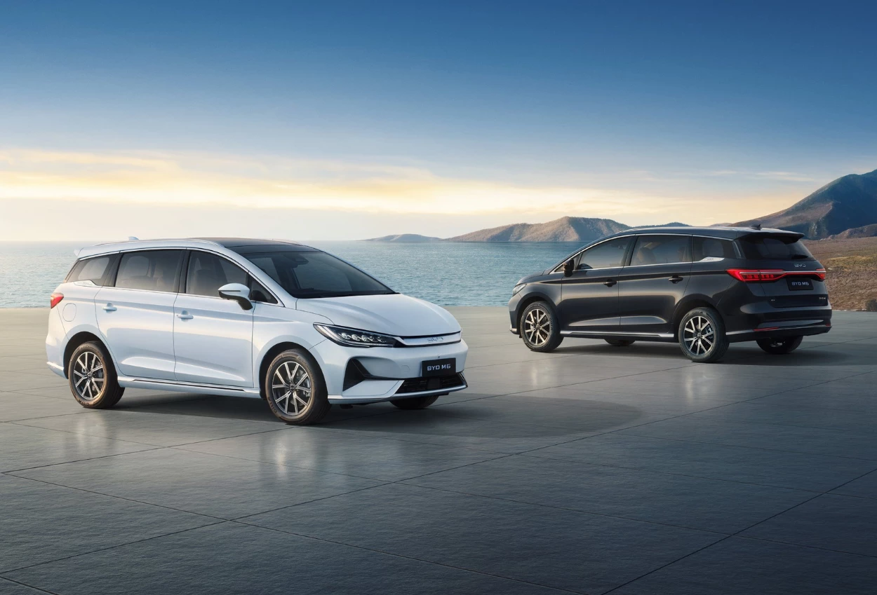 Byd m6 jadi mobil listrik terlaris februari 2025, ini model yang paling dicari!