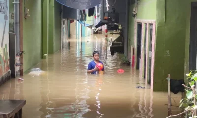 Banjir tak kunjung usai, warga kebon pala desak relokasi ke rusun pasar rumput