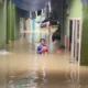 Banjir tak kunjung usai, warga kebon pala desak relokasi ke rusun pasar rumput