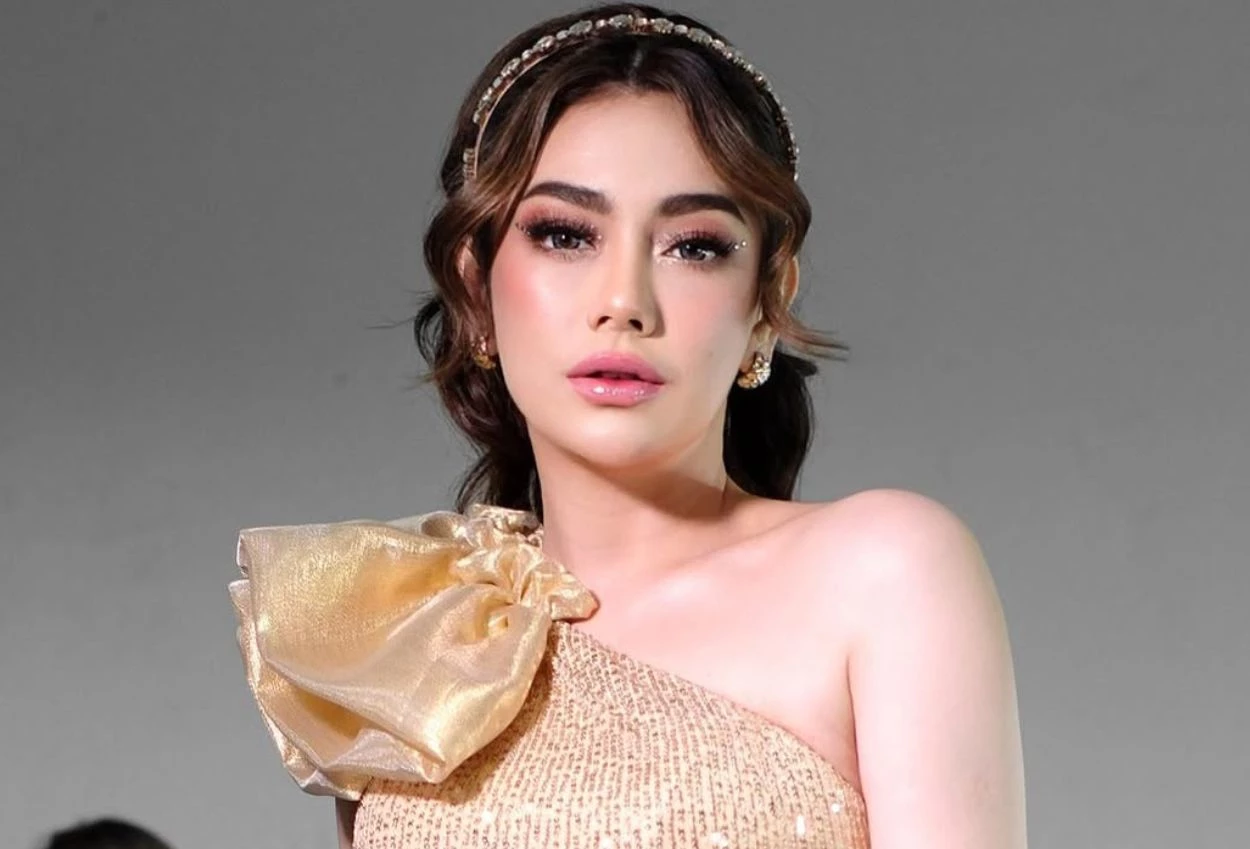 Celine evangelista beberkan alasan yakin pada islam hidayah ini datang tulus dari hati