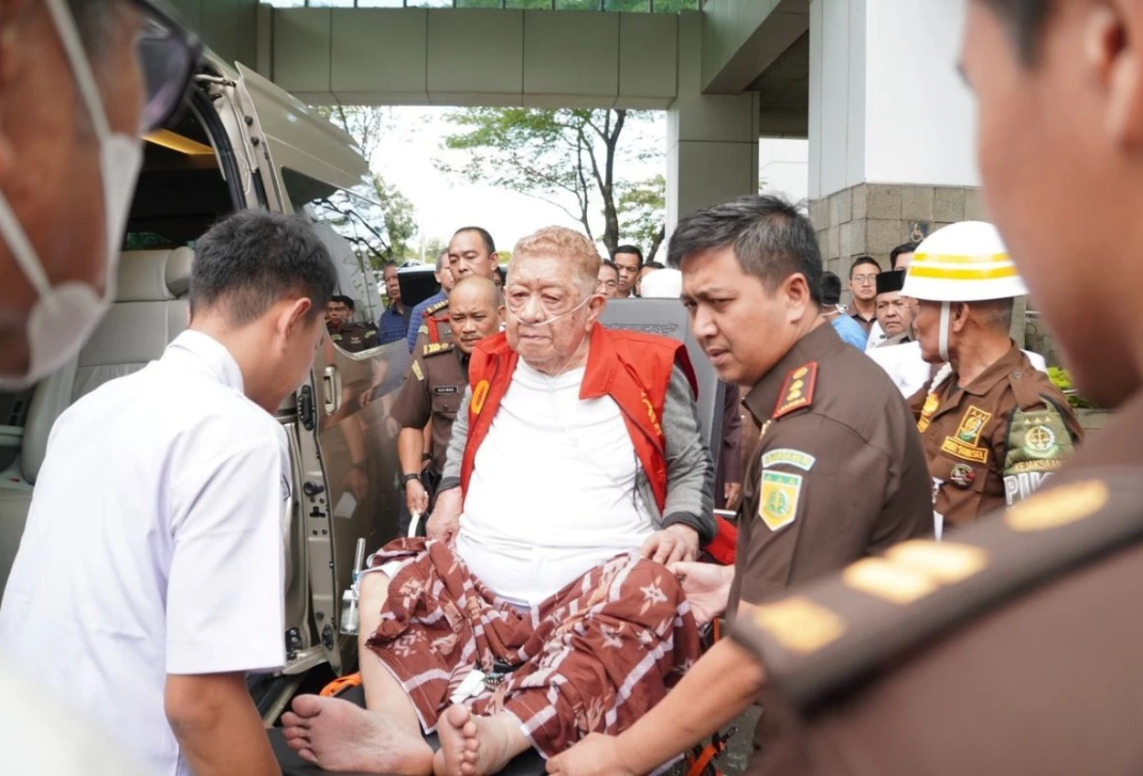 Crazy rich sumsel haji halim jadi tersangka korupsi lahan, dijemput paksa penyidik walau sedang sakit