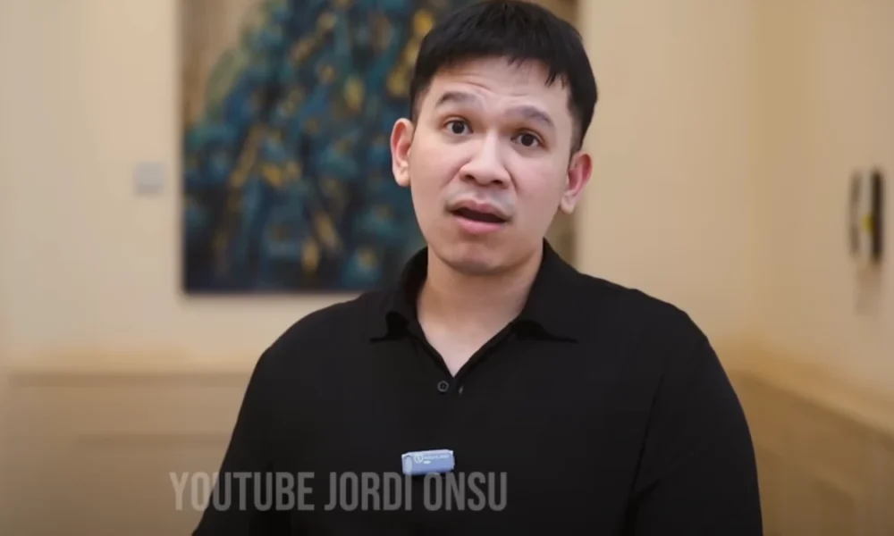 Diduga mualaf, jordi onsu buka puasa di mekah kali ya
