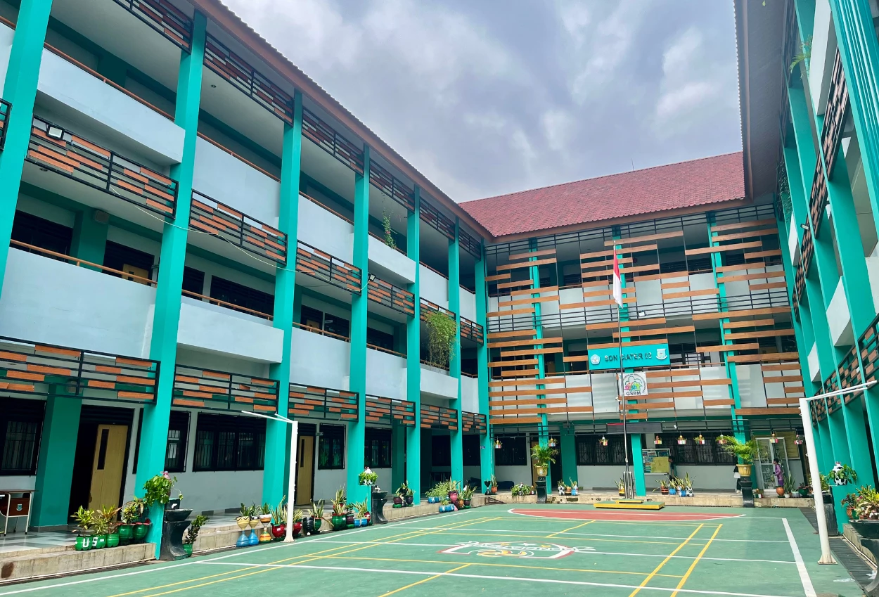 Dinas pendidikan tangsel buka suara soal isu siswa sdn ciater 2 yang dikeluarkan karena melaporkan pungli