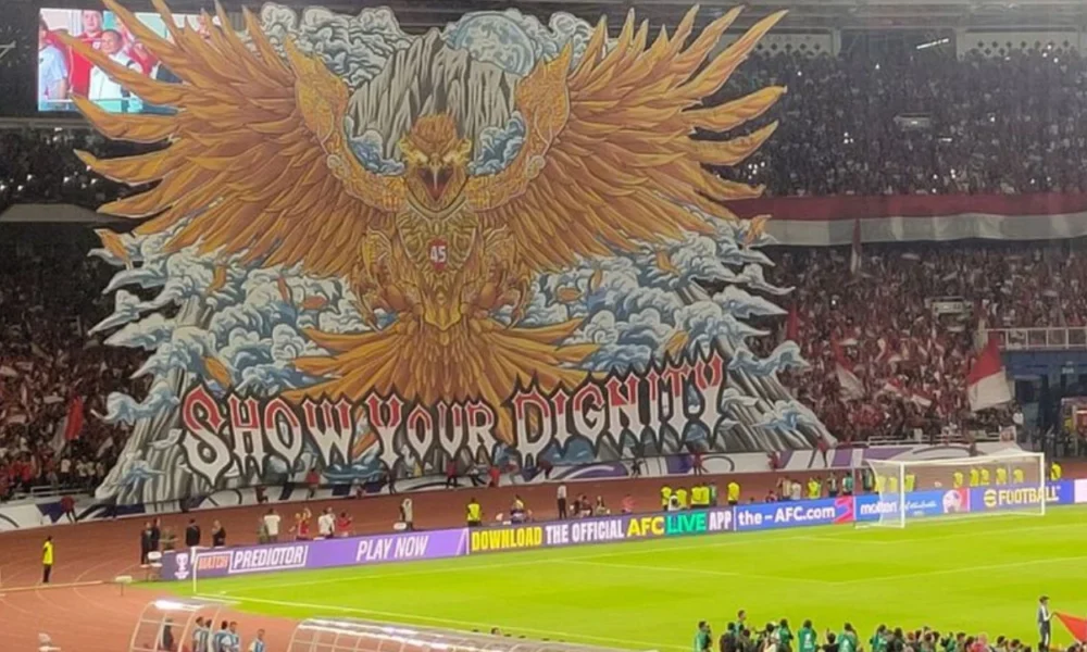 Guncangkan stadion, suporter ungkap minimal sekali seumur hidup nonton timnas indonesia di gbk