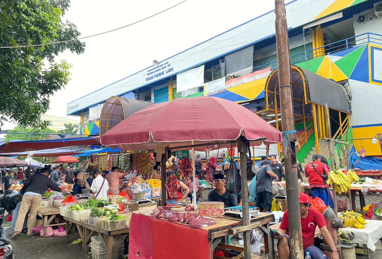 Harga cabai masih mahal di pasar pondok labu