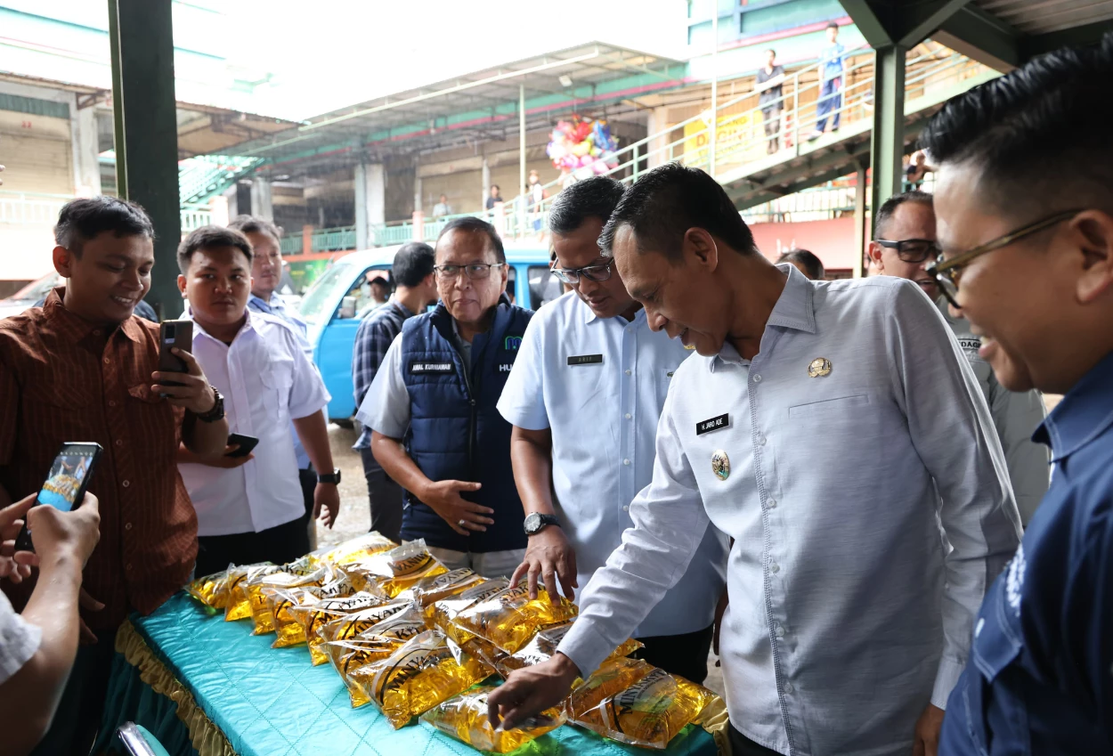 Jaga stabilitas harga jelang lebaran, pemkab bogor kembali gelar operasi pasar