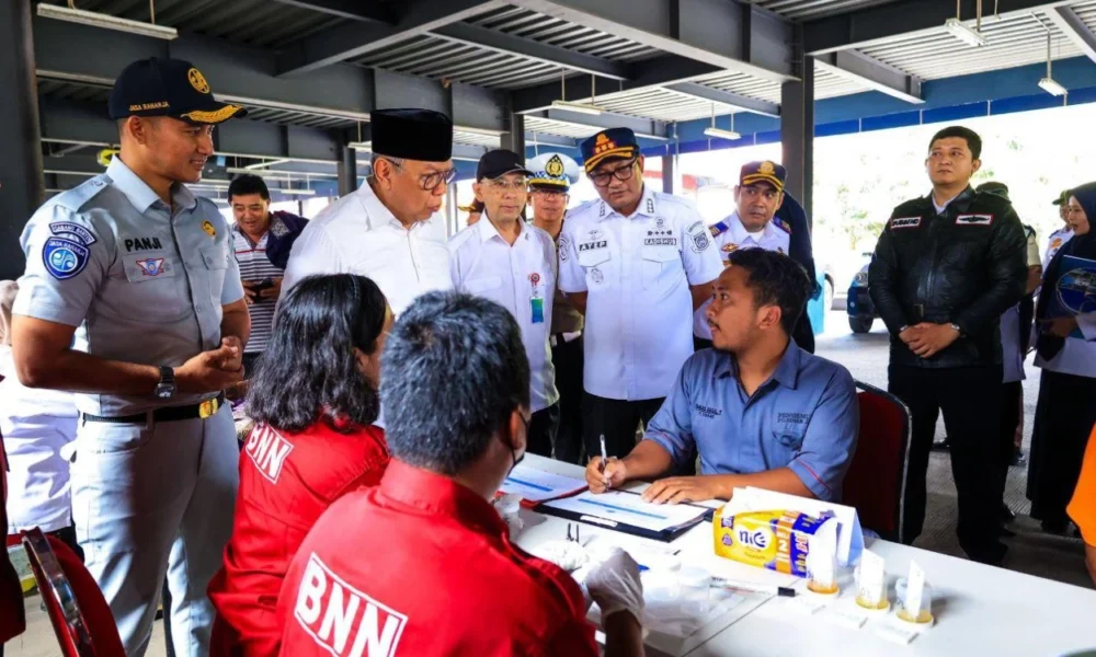 Lebaran semakin dekat, pemerintah tangerang selatan tinjau ramp check di terminal pondok cabe