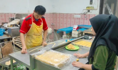Mengintip rumah produksi roti konde di bogor, santapan khas timur tengah paling dicari saat ramadan