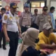 Pastikan keselamatan pemudik, awak bus di kalideres jalani tes urine dan pemeriksaan kesehatan