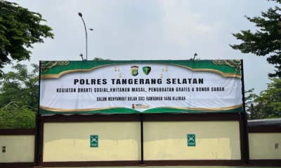 Ratusan warga ikut khitanan massal dan pengobatan gratis di polres tangsel