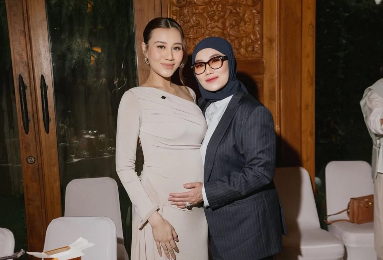 Reza artamevia klarifikasi alasan tak datang di acara 4 bulanan aaliyah masaid