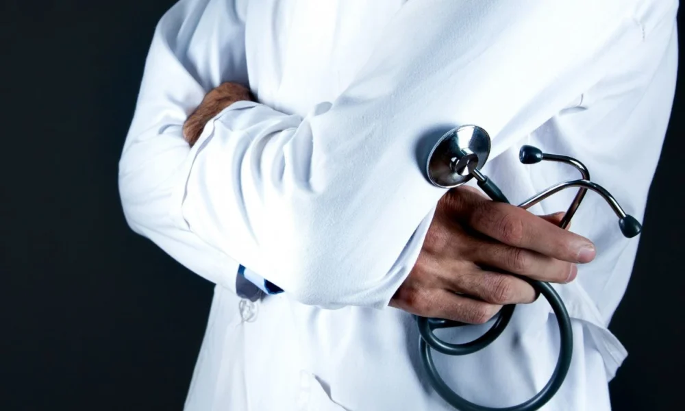 Rumah sakit mulai gunakan ai, bagaimana nasib para dokter