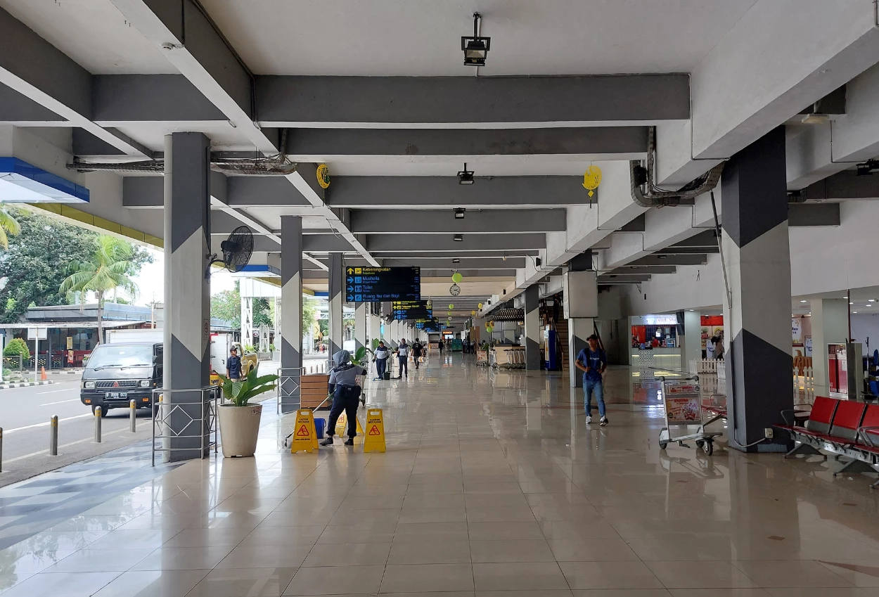 Sepi pengunjung, penyewa tenant bandara halim perdanakusuma minta erick thohir turun tangan