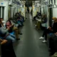Simak! ini 15 golongan warga yang akan gratis naik transportasi umum di jakarta
