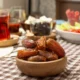 Tips atur porsi makan minum saat sahur dan berbuka puasa agar terhindar dari dehidrasi dan gangguan pencernaan!