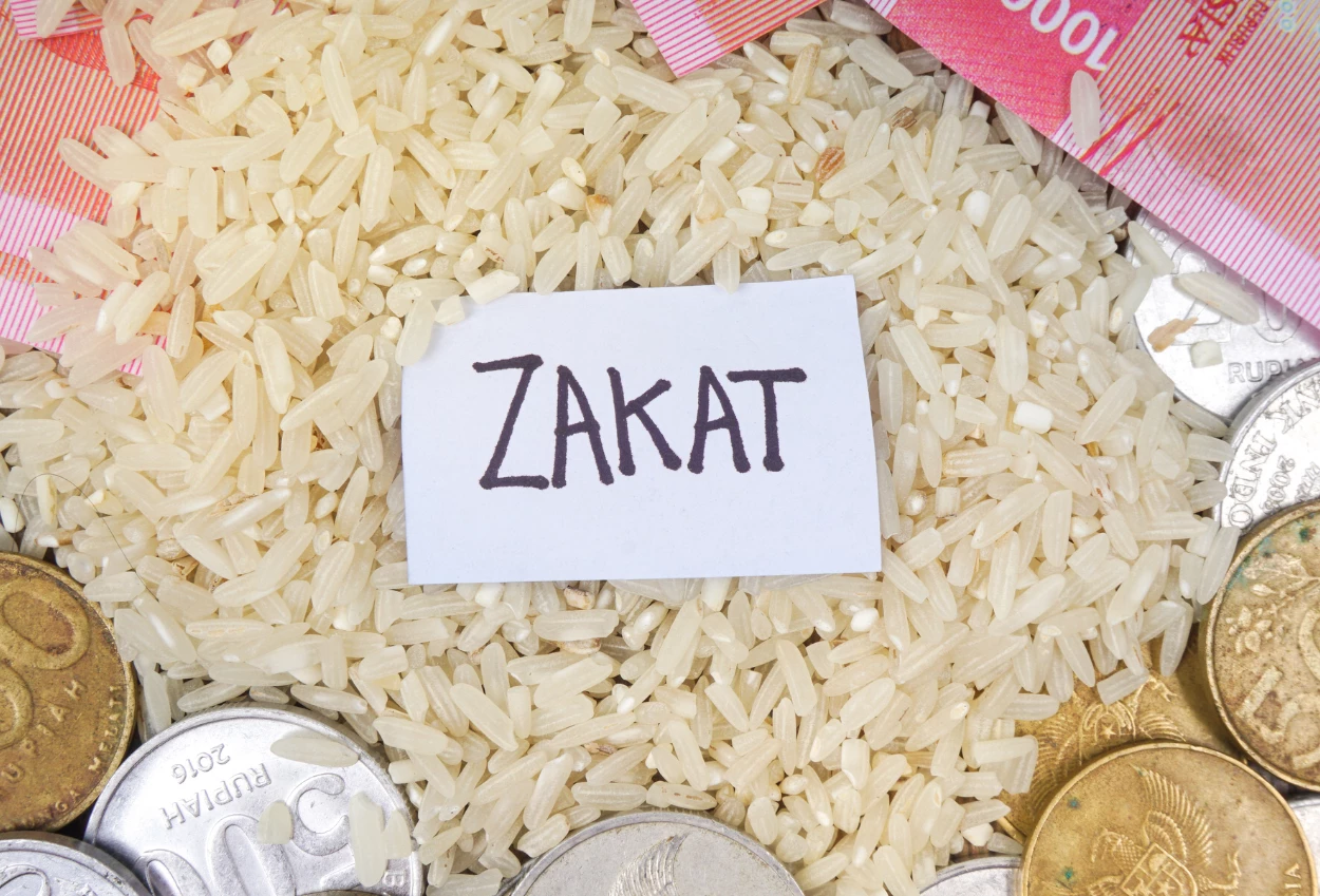 Zakat fitrah 2025 bisa dibayar online, begini cara pembayarannya lewat e wallet