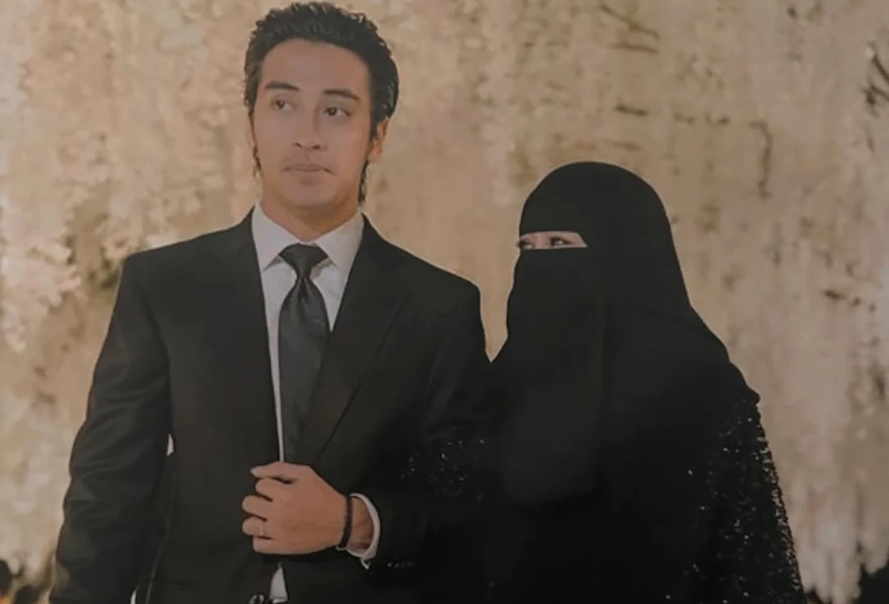 Abidzar al ghifari layangkan somasi untuk 2 netizen yang hina umi pipik