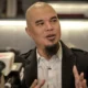 Anak titiek puspa tolak mentah mentan bantuan ahmad dhani tagih royalti ke ariel noah