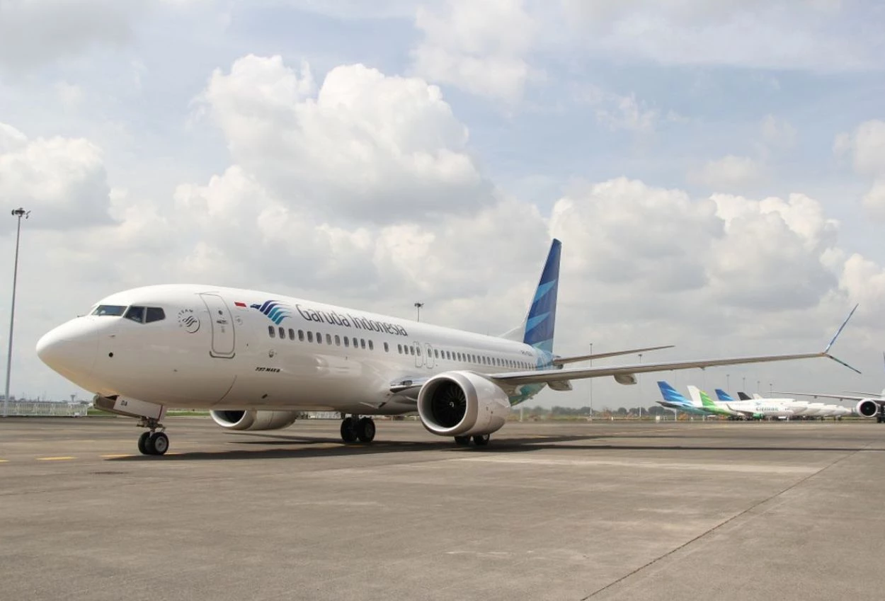 Ban pesawat garuda indonesia copot saat mendarat di tanjungpinang, 161 penumpang selamat
