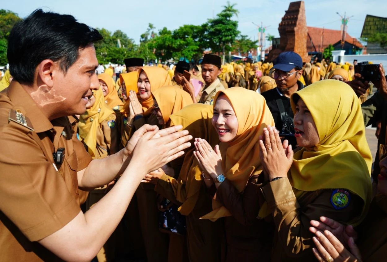 Bupati indramayu lucky hakim kepergok liburan ke jepang, ini respons gubernur jawa barat