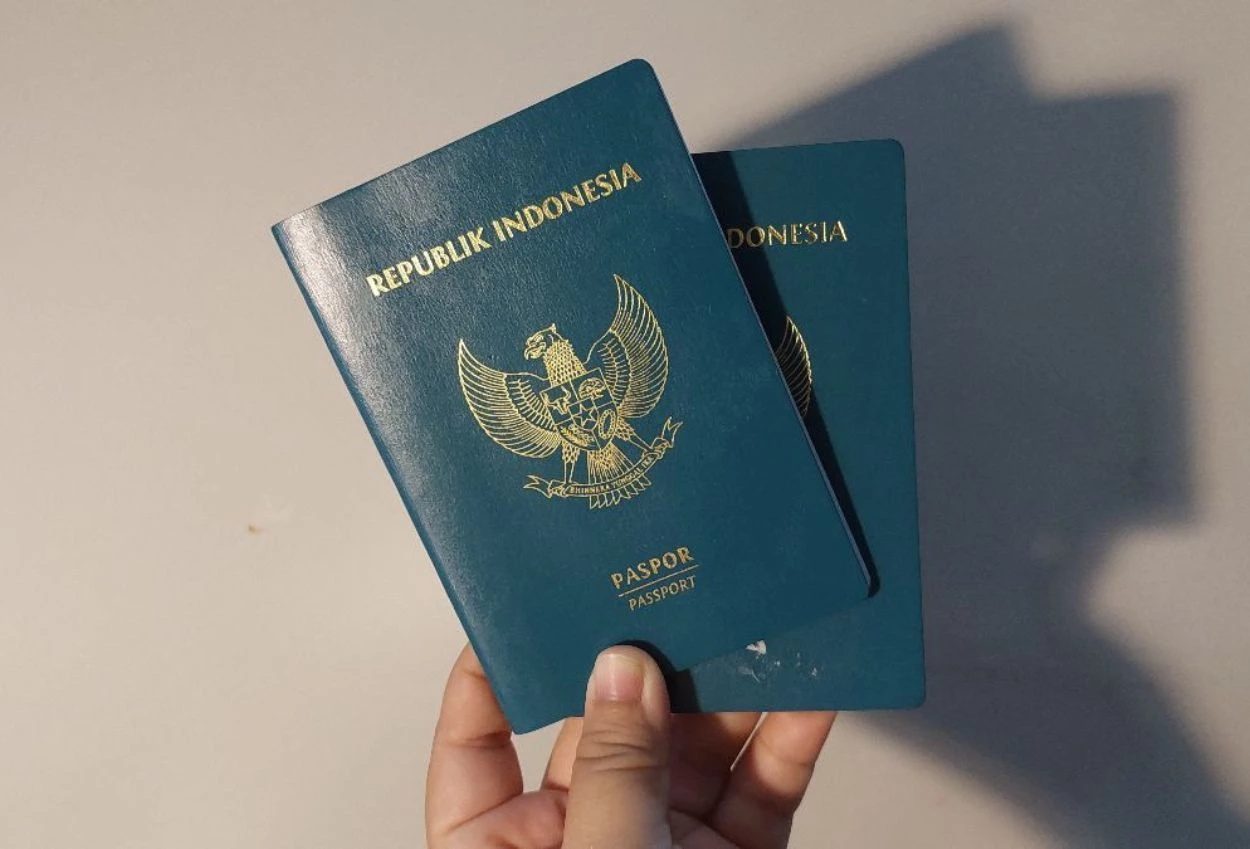 Daftar terbaru 73 negara bebas visa untuk paspor indonesia