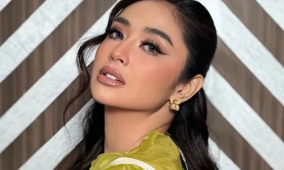 Dewi perssik kena hujat netizen usai tampil nyanyikan medley lagu pica pica dan stecu