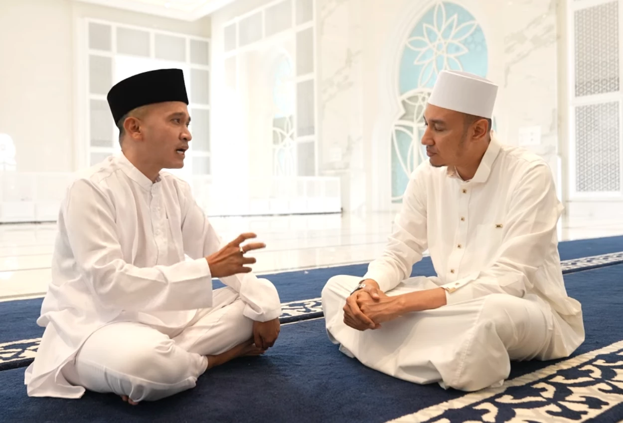 Jadi mualaf, ruben onsu pilih habib usman jadi guru spiritual